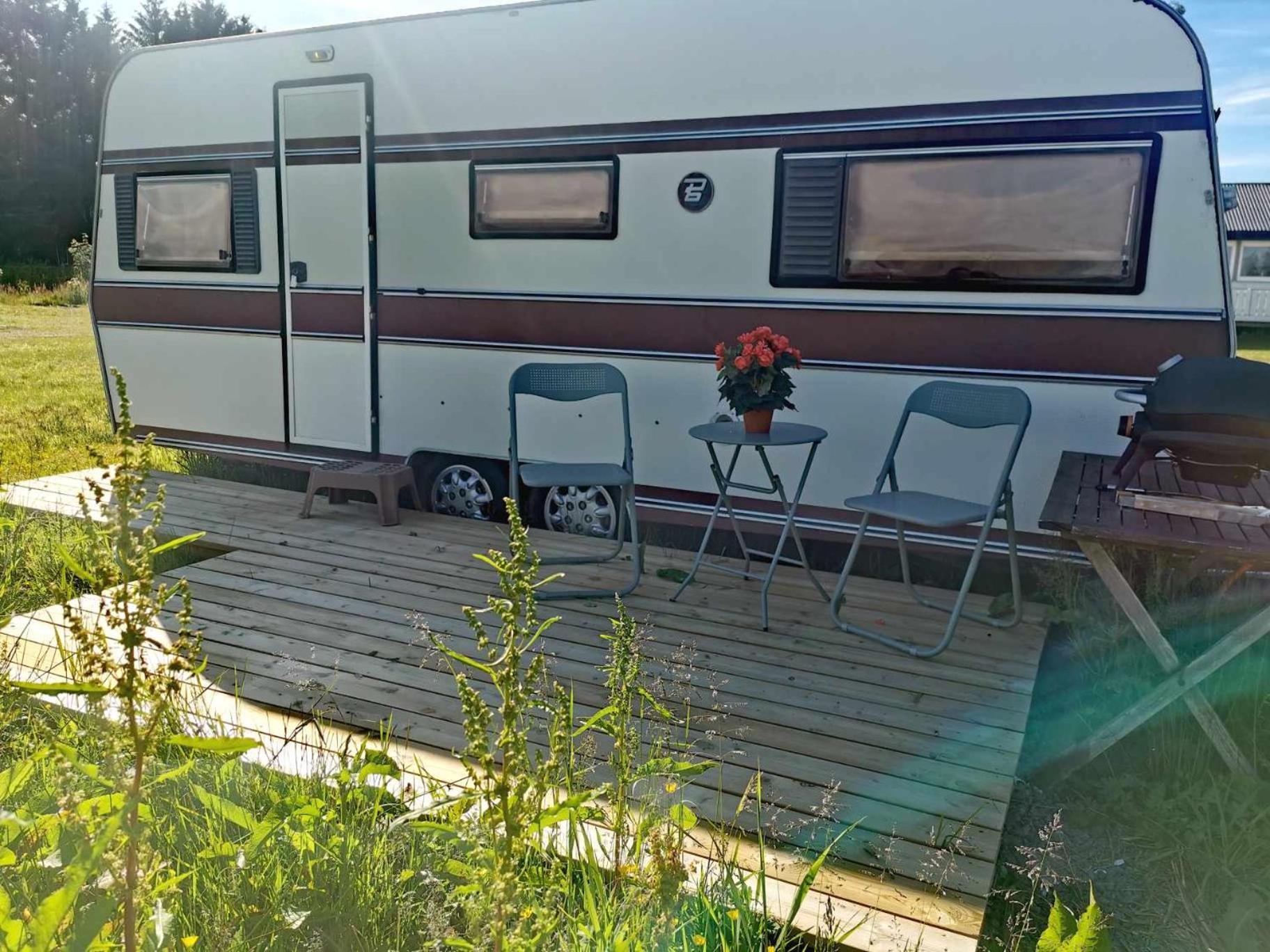 Vintage Caravan Synes Bagian luar foto